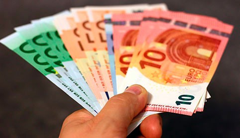 Курс евро на ноябрь 2019: прогноз, таблица от сбербанка Курс евро на ноябрь 2019: прогноз, таблица от сбербанка