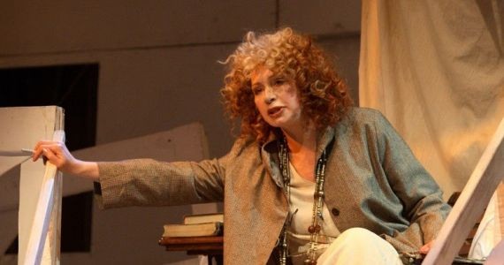Ирина Алферова ради спектакля в Берлине породнилась с Татьяной Васильевой Ирина Алферова ради спектакля в Берлине породнилась с Татьяной Васильевой