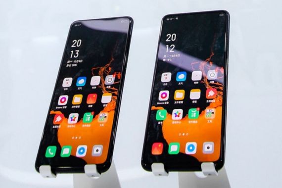 Oppo представила смартфон без разъемов и с подэкранной камерой Oppo представила смартфон без разъемов и с подэкранной камерой