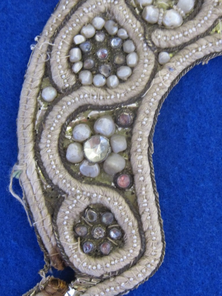 Скатный жемчуг - старинное украшение Северной Руси