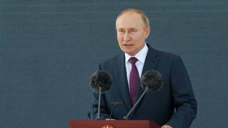 На открытии МАКС-2021 презентовали новый российский истребитель