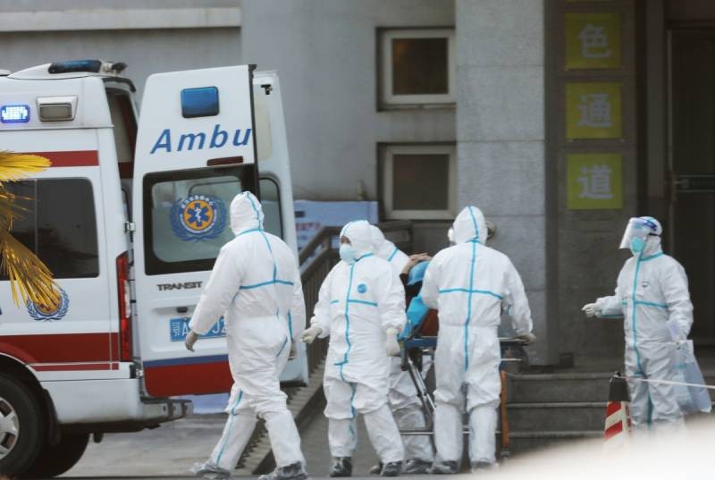 COVID-19 режим: в России отменили карантин для контактировавших с больными ковидом