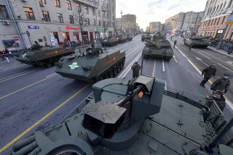 Гидрометцентр озвучил прогноз погоды на 9 мая 2022 года в Москве и Подмосковье
