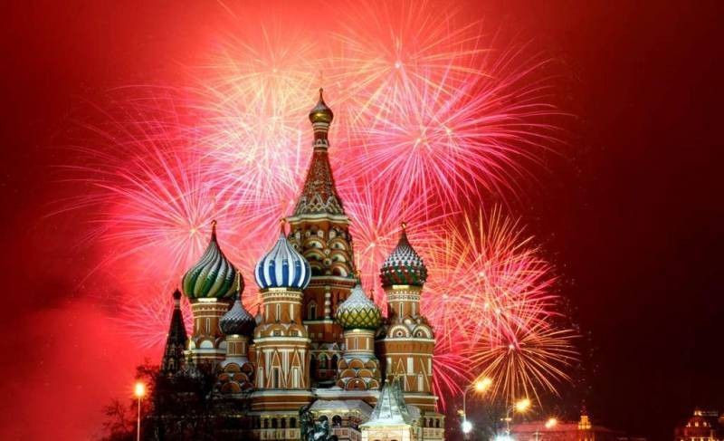 Салют 9 мая 2022 в Москве прогремит на 36 площадках города Салют 9 мая 2022 в Москве прогремит на 36 площадках города