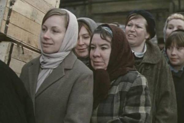 Актриса сериала «Улицы разбитых фонарей» Кира Крейлис-Петрова умерла год назад Актриса сериала «Улицы разбитых фонарей» Кира Крейлис-Петрова умерла год назад