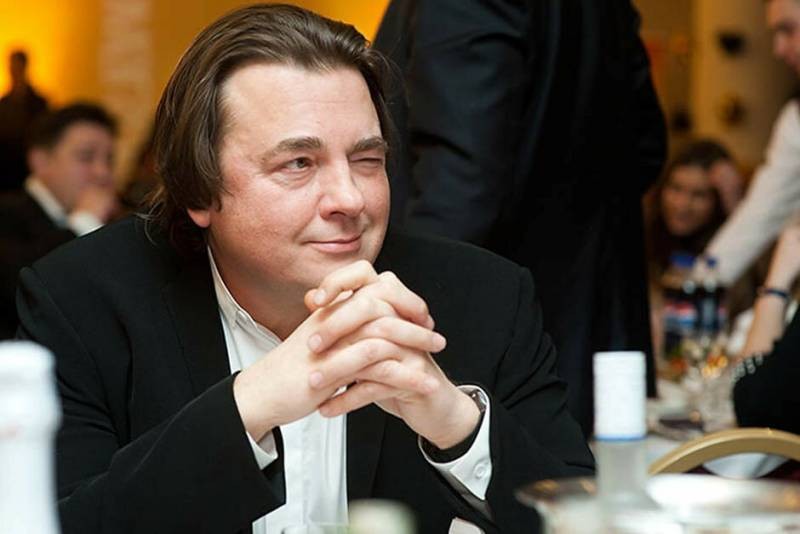 Правда ли, что Константин Эрнст был уволен с Первого канала в 2022 году Правда ли, что Константин Эрнст был уволен с Первого канала в 2022 году