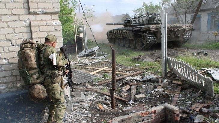 Брифинг Минобороны РФ сегодня, 22 июня 2022 года: доклад Игоря Конашенкова об итогах операции России на Украине (видео) Брифинг Минобороны РФ сегодня, 22 июня 2022 года: доклад Игоря Конашенкова об итогах операции России на Украине (видео)