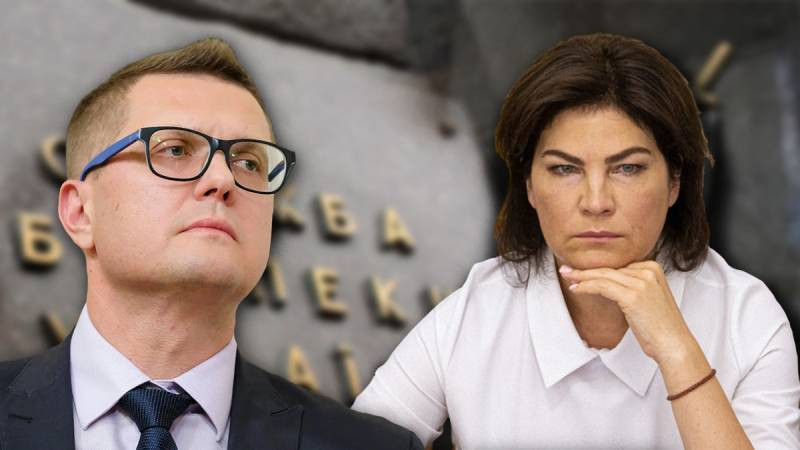 Владимир Зеленский отстранил от должностей Венедиктову и Баканова
