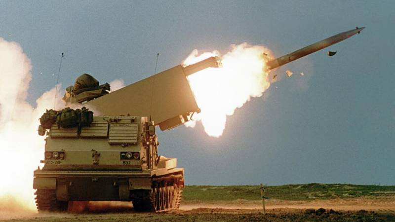 США в скором времени передадут Украине системы РСЗО, — Ермак