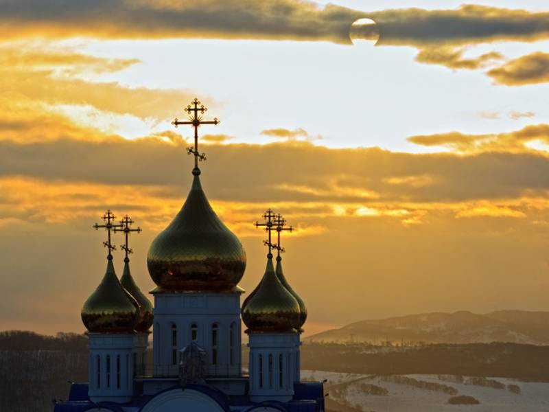Церковный праздник День памяти Стефана Махрищского отмечают в России 27 июля в 2022 году