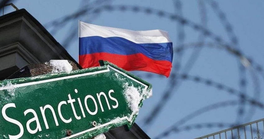 Евросоюз утвердил седьмой пакет санкций против РФ в 2022 году: что будет меняться