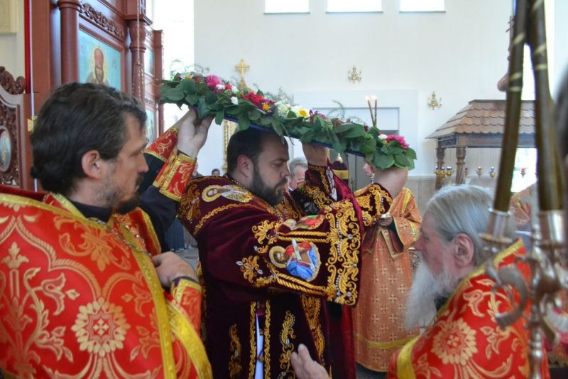 Праздник происхождения честных древ Животворящего Креста Господня отмечают 14 августа 2022 года
