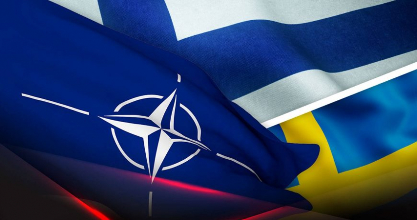 Макрон подписал протоколы о вступлении Финляндии и Швеции в НАТО
