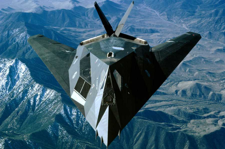 Бывший инженер Зоны 51 заявил, что США заимствуют технологии у инопланетян
