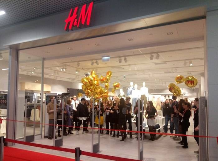 Популярный ретейлер одежды H&M предложил россиянам свою новую коллекцию