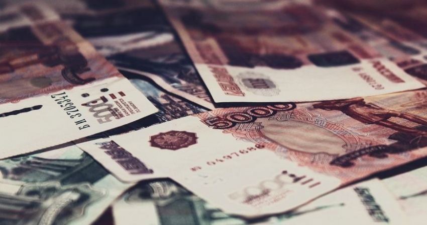 Чем грозит отсутствие валюты в России и где можно ее купить в 2022 году