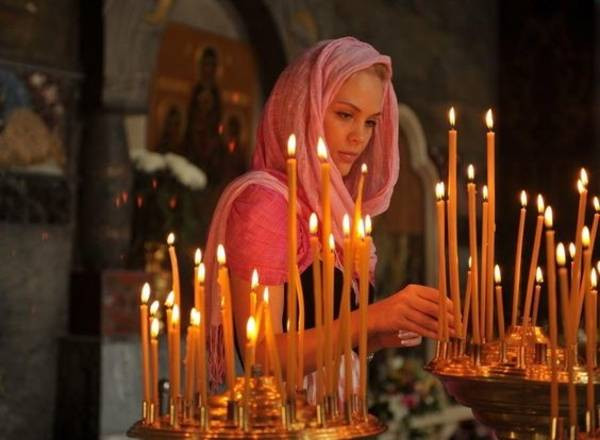Как привлечь жениха на Покров 14 октября: сильные молитвы и ритуалы