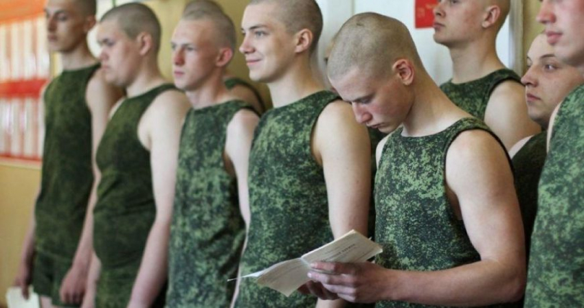 В Кремле ответили на вопрос о переносе осеннего призыва
