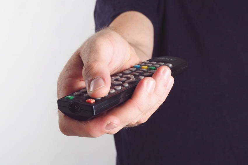 Виктор Логинов связал неутихающую любовь к сериалу «Счастливы вместе» с проблемами людей