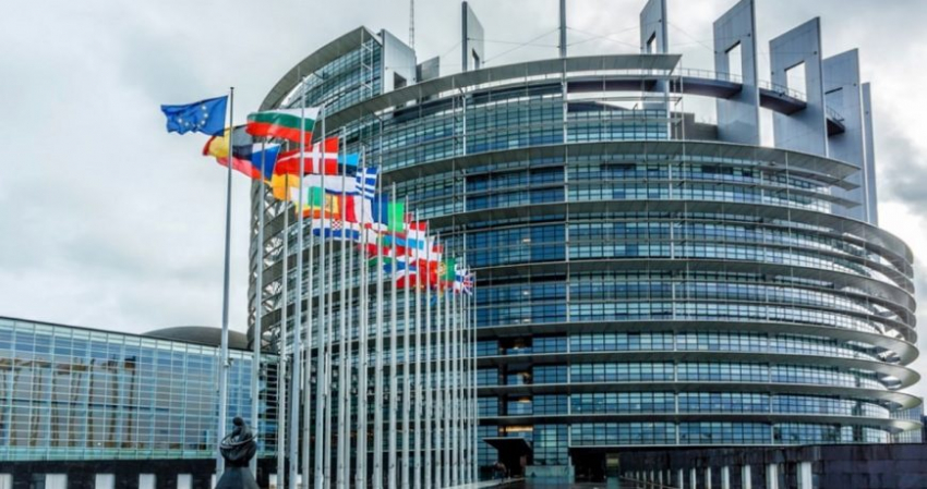 Европарламент хочет признать Россию террористическим государством: что это изменит