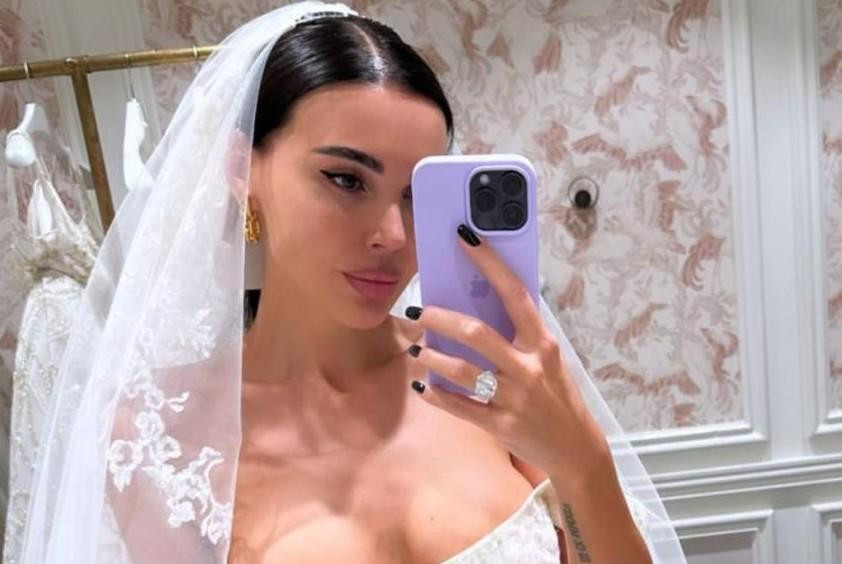 Джиган и Оксана Самойлова отметят годовщину свадьбы в прямом эфире