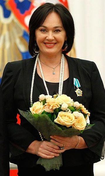Лариса Гузеева будет ведущей новогоднего шоу на Первом канале вместо Ивана Урганта и Дмитрия Нагиева