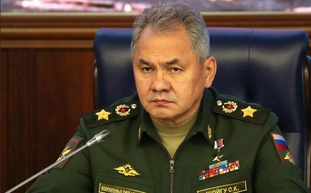Сергей Шойгу предложил призывать в армию с 21 года и до 30 лет. И увеличить ее до 1,5 миллионов человек