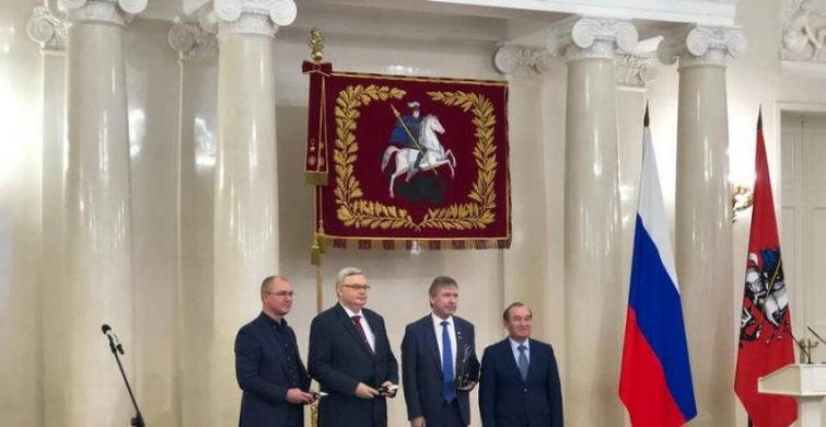 Победителей экологических премий Правительства Москвы 2022 года наградили в мэрии столицы