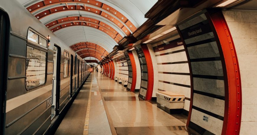 График работы метрополитена в Санкт-Петербурге на Новый 2023 год: как работает транспорт