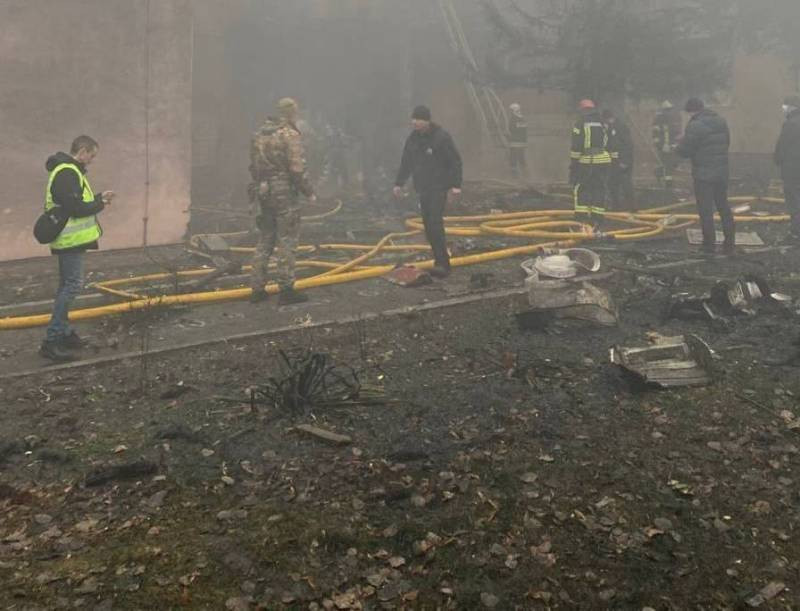 Число жертв в результате падения вертолета под Киевом возросло до 18 человек