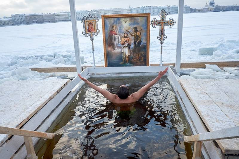 Поверья и приметы 19 января связаны с Крещением Господним