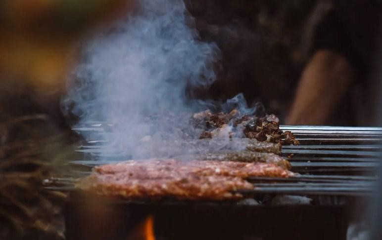 Терапевт Чиркова назвала отвращение к мясу признаком рака