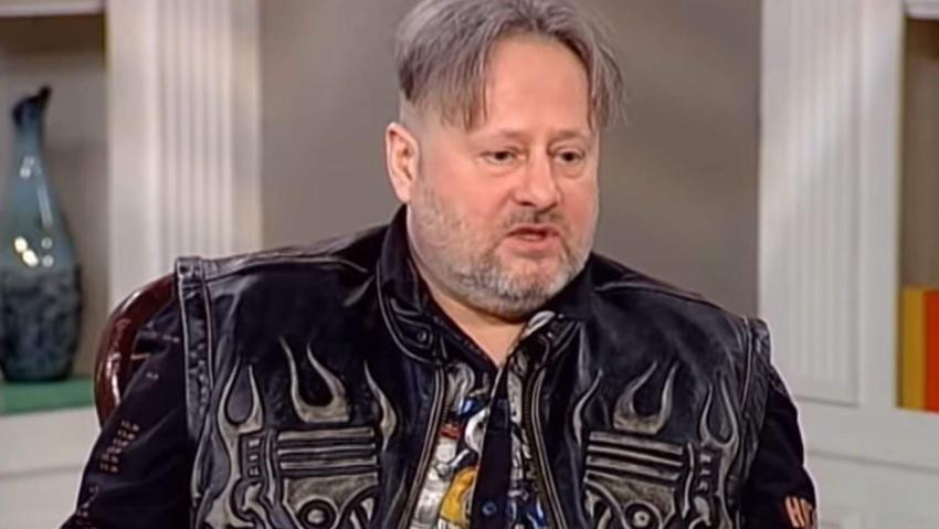 Режиссер Радзюкевич заявил, что без уехавших актеров сериала «Сваты» в России станет легче дышать