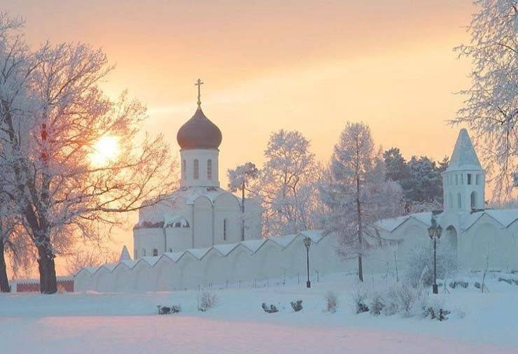 День поклонения честным веригам апостола Петра отмечают 29 января 2023 года