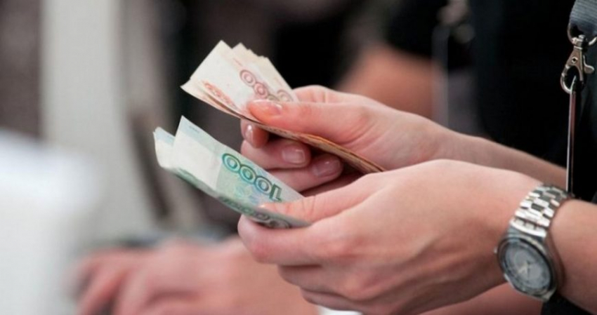 Минимальную оплату труда и прожиточный минимум в России увеличат с 1 января 2023 года