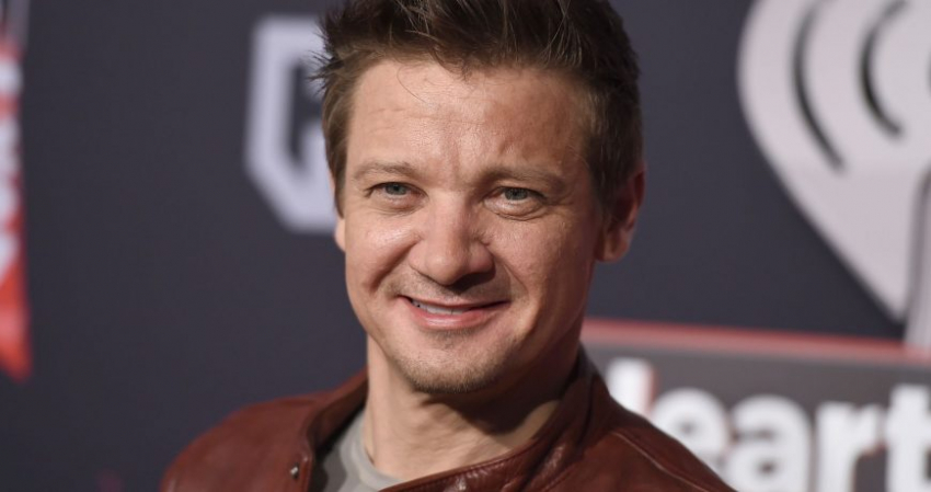 Звезда «Мстителей» Джереми Реннер в критическом состоянии: что случилось с актером