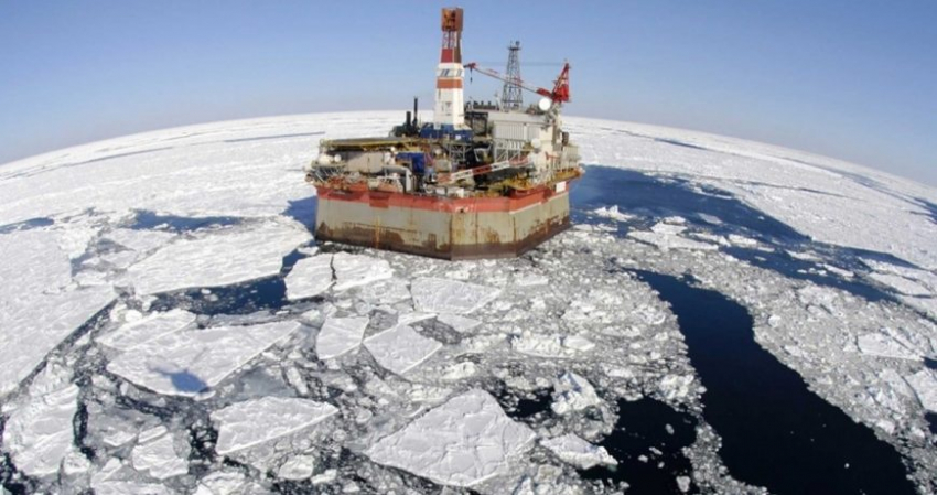Россия нарастила экспорт арктической нефти в Индию