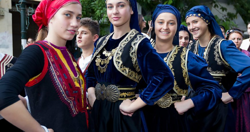 8 января в Греции проходит удивительный фестиваль Гинайкратия