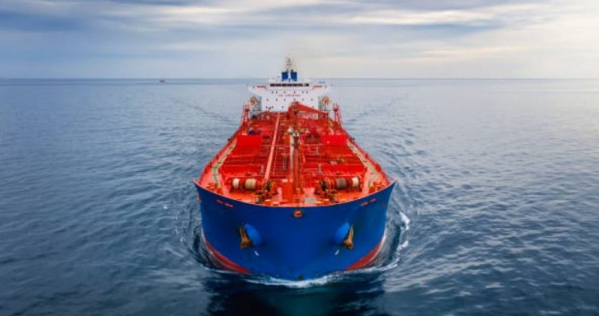 Россия в декабре экспортировала минимальный за 2022 год объем нефти