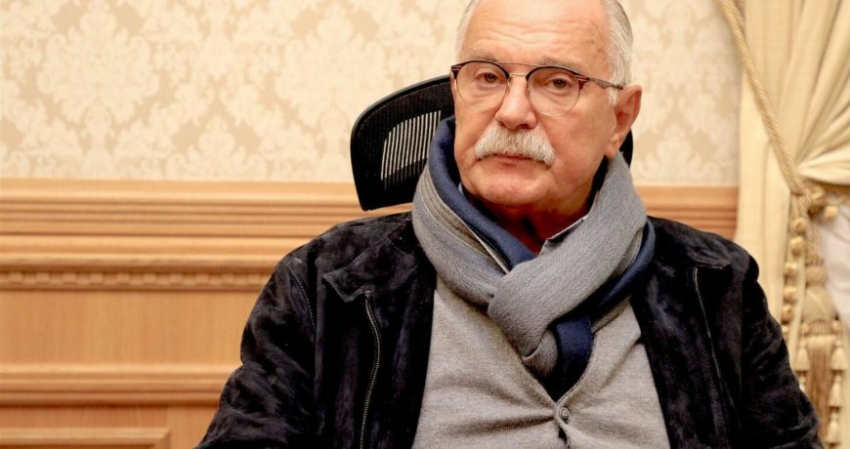 Насколько тяжелым остается состояние режиссера Никиты Михалкова