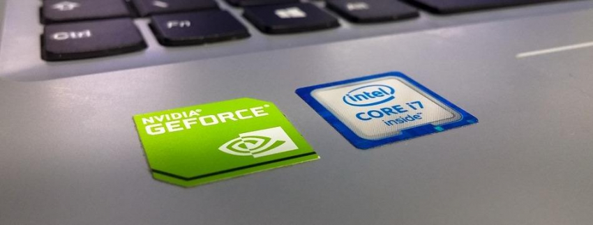 В Сети обсуждают новый кулер для огромной видеокарты Titan RTX Ada