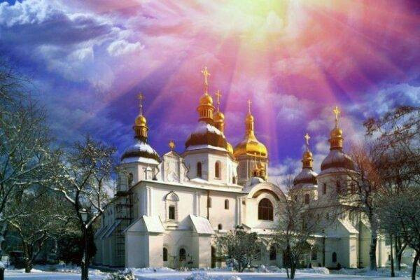 Церковный праздник сегодня, 20 февраля 2023 года, посвящён памяти преподобного Луки Елладского