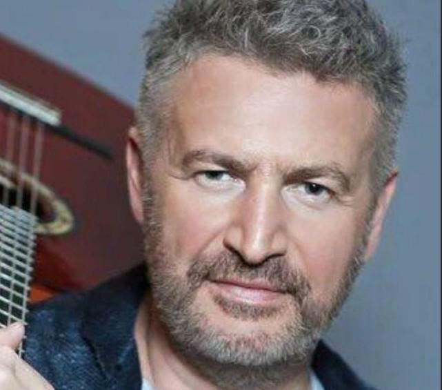 Леонид Агутин рассказал, что давно готов стать дедушкой и нянчить внуков