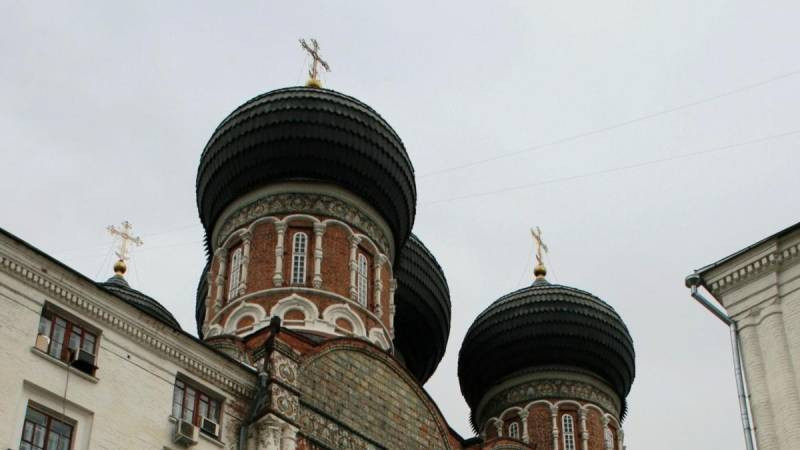 В Родительскую субботу 11 марта стоит поминать и погибших на военной операции в Украине