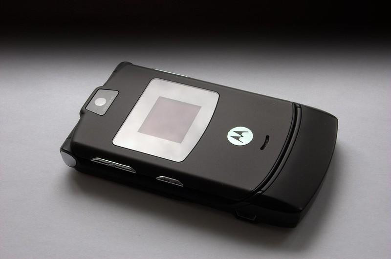 Новые «живые» фотографии показали дизайн Motorola