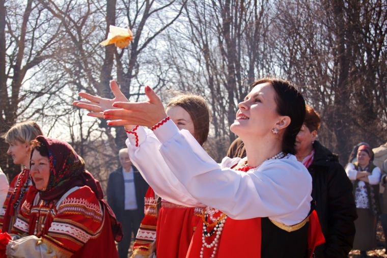Традиции, обряды праздника открытие Сварги или закликание Весны 25 марта 2023 года