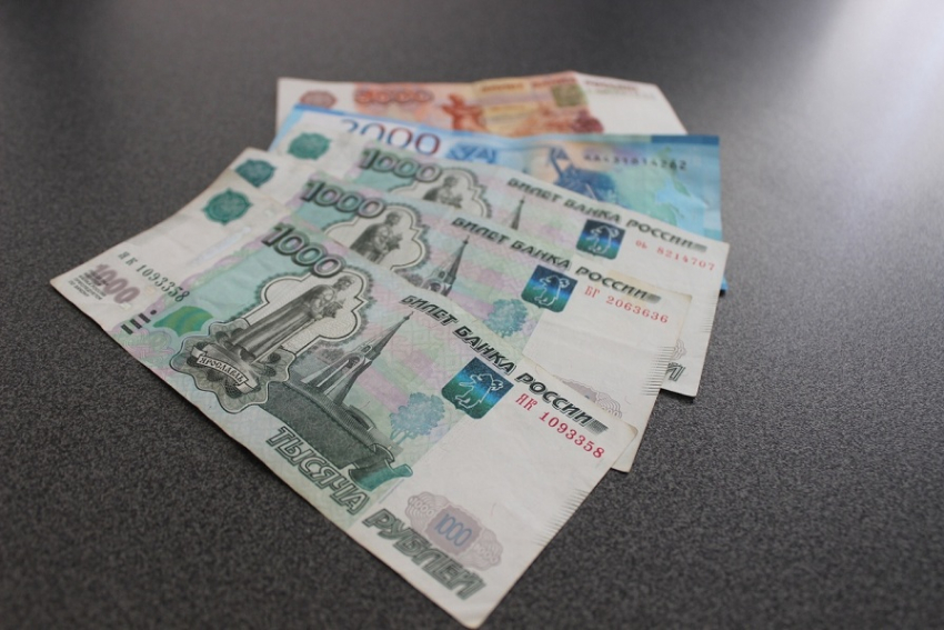 Мужчины стали брать больше микрозаймов на подарки к 8 марта