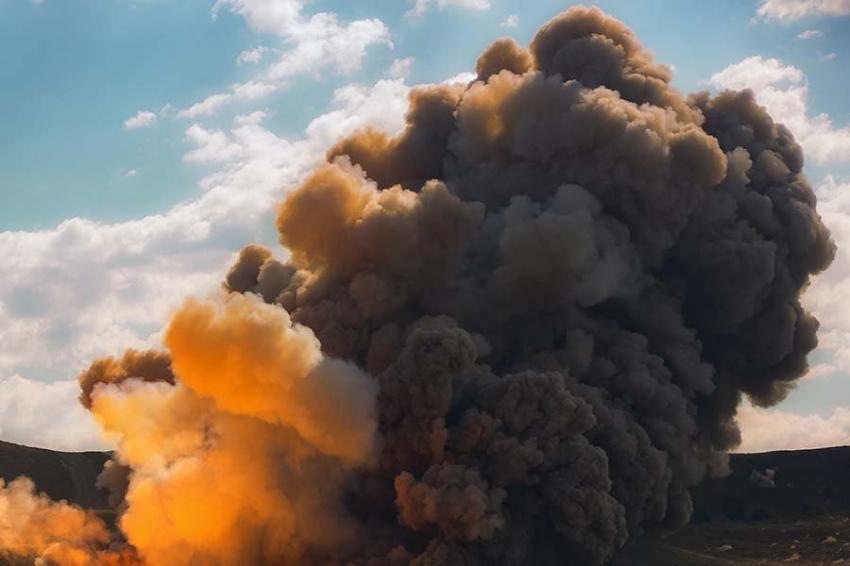 Украинское издание "Страна.ua" сообщило о первом применении умных бомб США JDAM под Артемовском