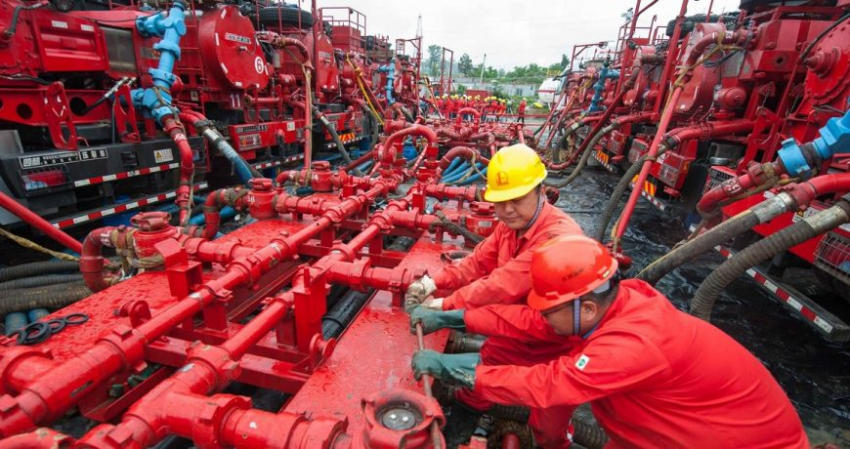 Китай обнародовал статистику по добыче нефти и газа