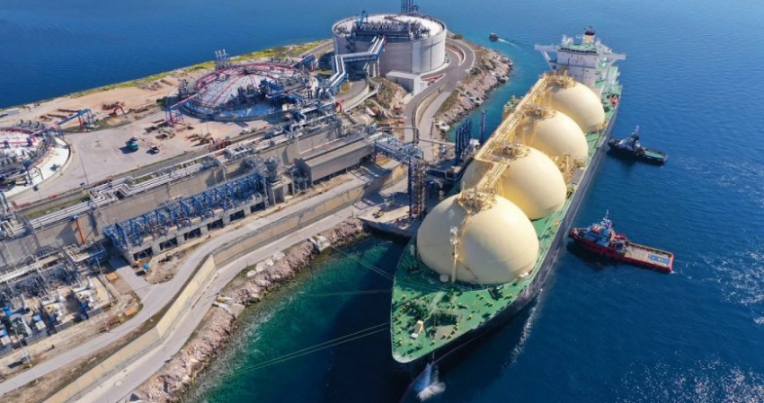 «Газовая ловушка» : Европа нарастила импорт СПГ из России